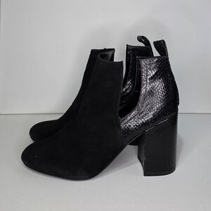 Steve Madden Leather Black Textured Ankle Booties